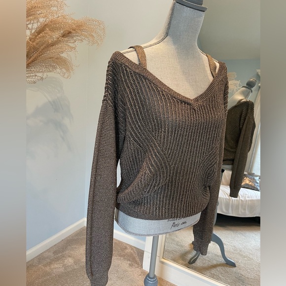 NWT sexy sweater by Liu Jo Milano. Size S. - Picture 9 of 12